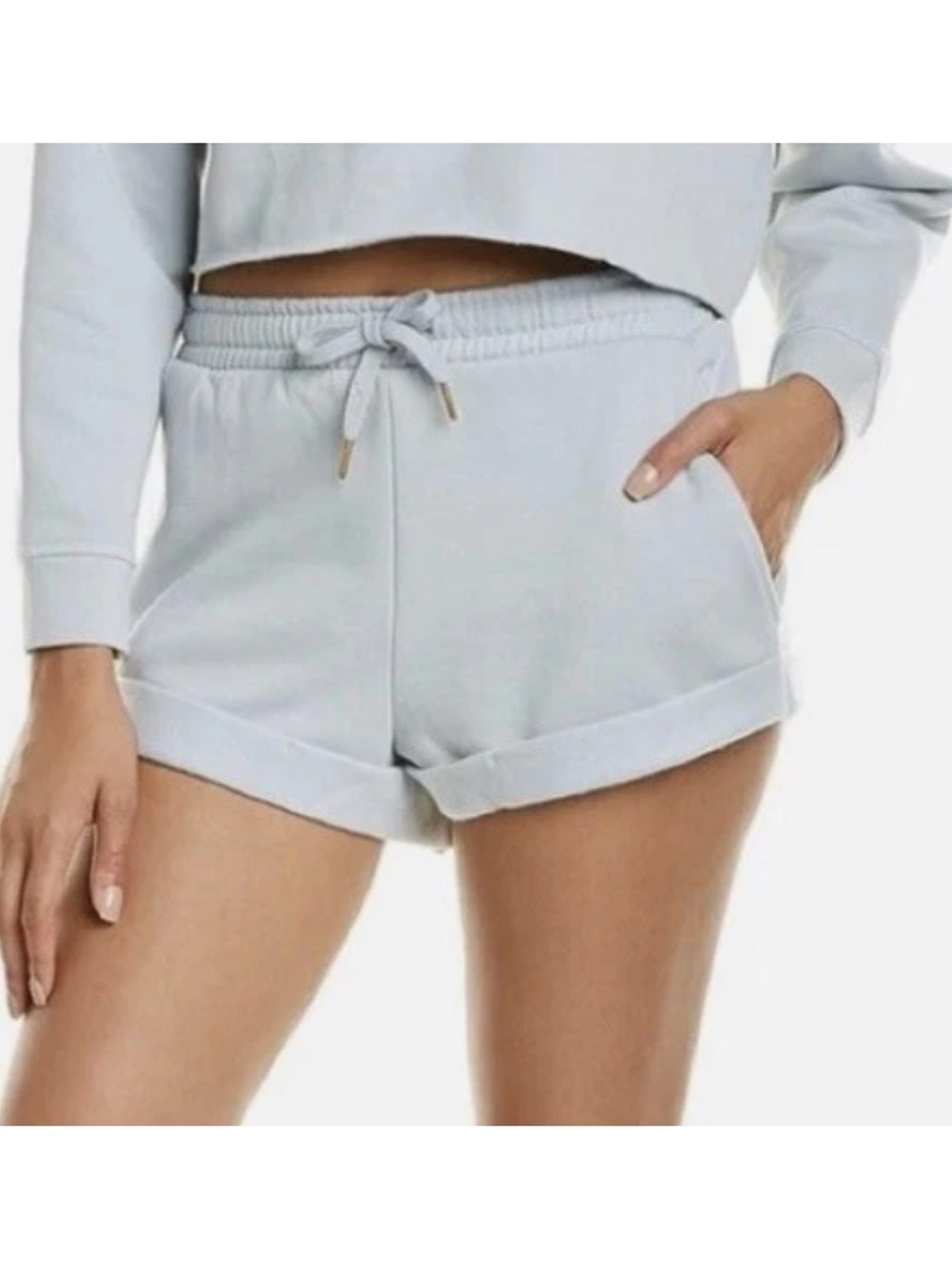 New WEWOREWHAT Light Blue Comfy Sweat Shorts with Drawstring Women’s Sz Medium